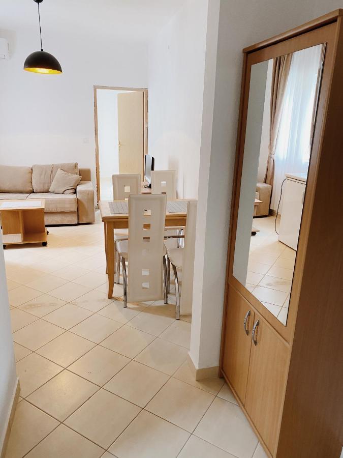 Apartments Sneki Baošići Екстериор снимка
