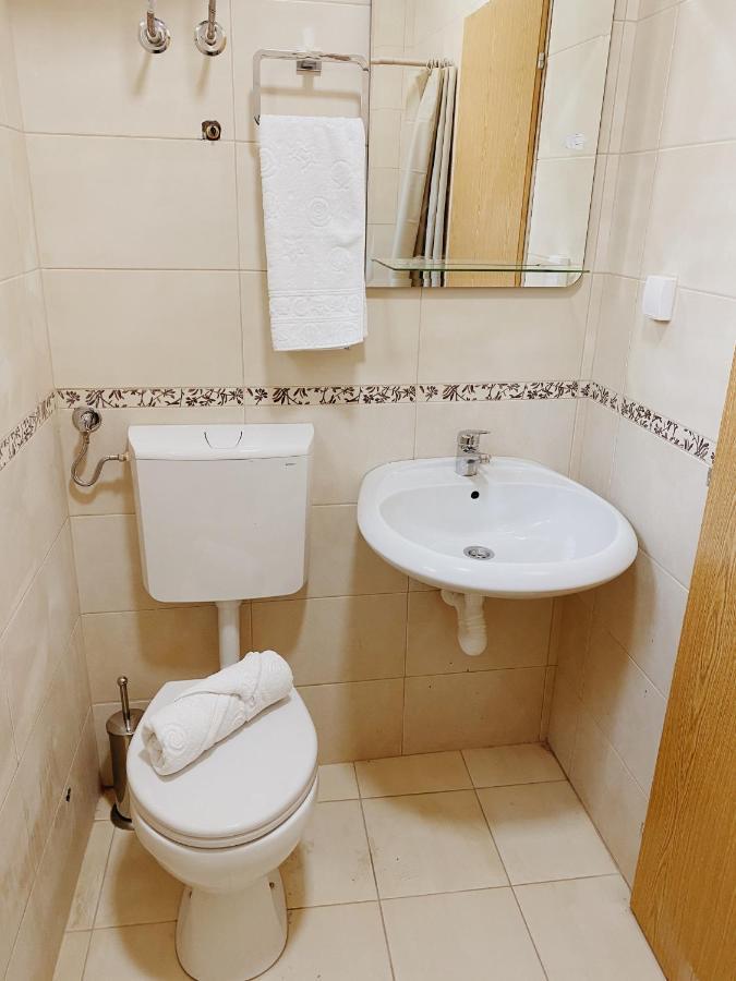 Apartments Sneki Baošići Екстериор снимка
