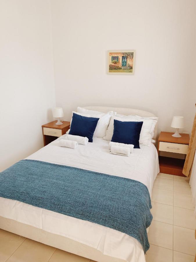 Apartments Sneki Baošići Екстериор снимка